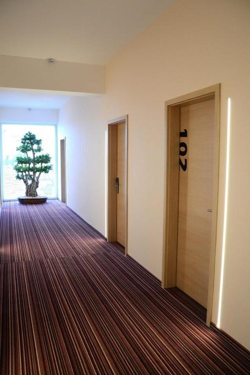 دروبيتا تورنو سيفيرين Zenti Plaza Hotel المظهر الخارجي الصورة